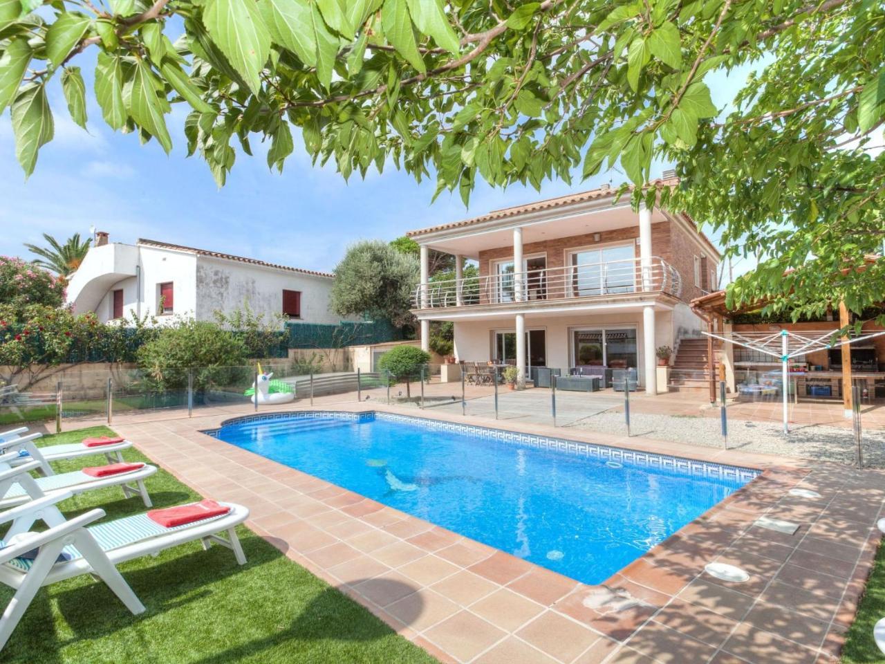 Holiday Home Dorian By Interhome ปาลามอส ภายนอก รูปภาพ